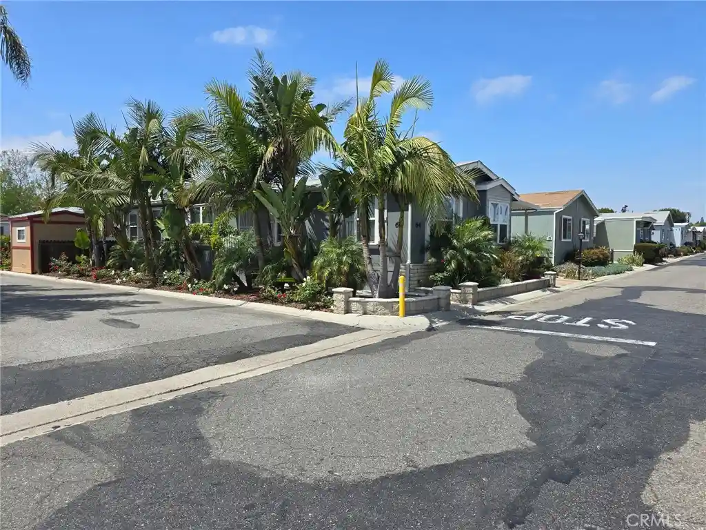 Photo 1 of Manufactured home for sale at 3101 S Fairview #64, Santa Ana, CA 92704 | MLS# PW26091309 | Listing updated on 2026-08-16