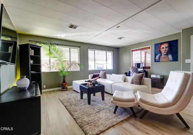 5th image of 4388 Central Ave #37, Camarillo, CA 93010 | MLS# V1-36048