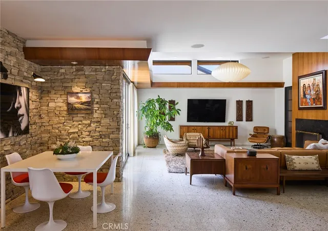 Photo 3 of Single family home for sale at 1112 Park St, Huntington Beach, CA 92648 | MLS# OC26090520 | Listing updated on 2026-06-28