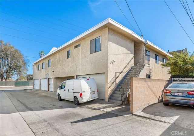Homes for sale in Lawndale, CA | 15917 Prairie, Lawndale, CA 90260 | MLS# DW26091167