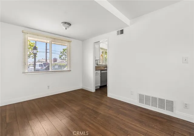 Photo 4 of Condo for sale at 1741 21a Tustin, Costa Mesa, CA 92627 | MLS# PW26091446 | Listing updated on 2026-10-06