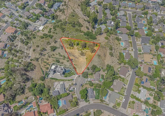 5th image of 12025 Adrian Pl, Granada Hills, CA 91344 | MLS# SR26091590
