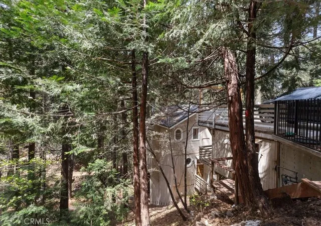 Photo 2 of Single family home for sale at 612 Sunderland Ct, Skyforest, CA 92385 | MLS# PW26086254 | Listing updated on 2026-09-28