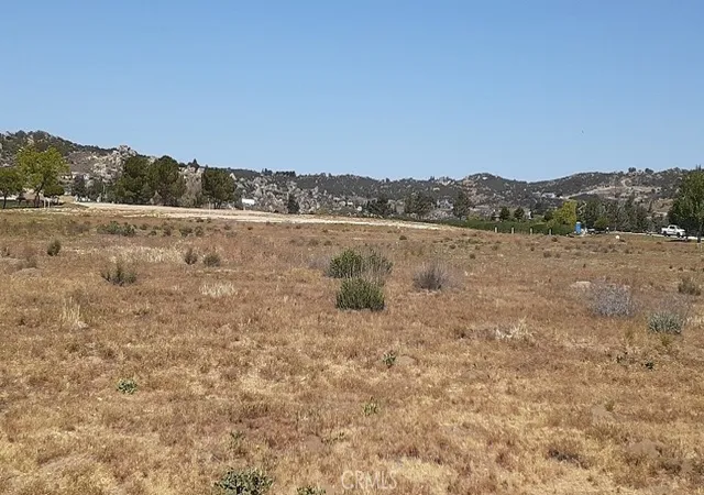 3rd image of 0 Lakefront Dr, Aguanga, CA 92536 | MLS# SW26091189