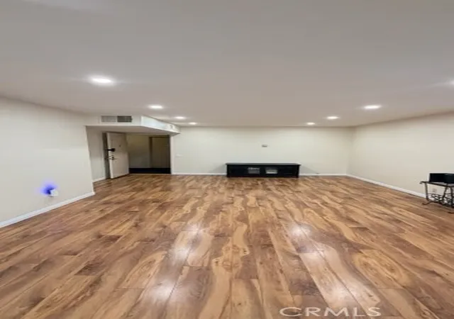 Homes for sale in Encino, CA | 5400 Lindley Ave#105, Encino, CA 91316 | MLS# SR26091761