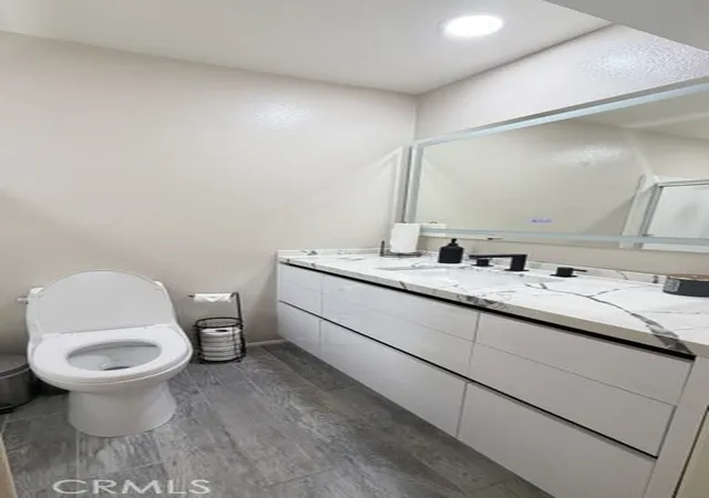 5th image of 5400 Lindley Ave#105, Encino, CA 91316 | MLS# SR26091761