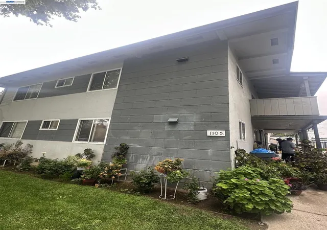 2nd image of 1105 Appian Ln, San Jose, CA 95116 | MLS# 41132675