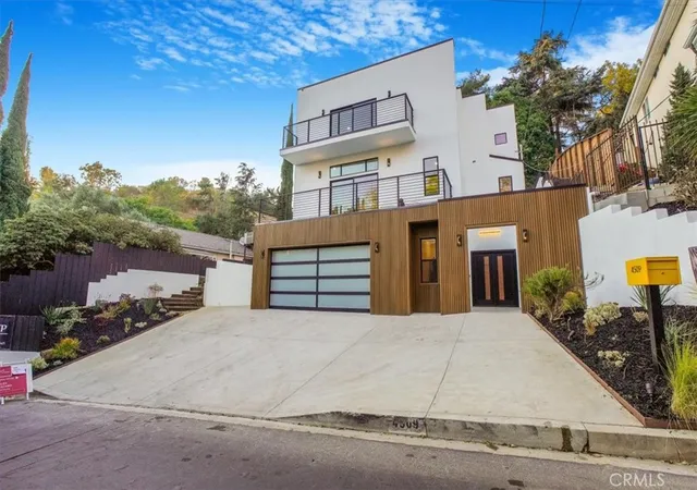 Homes for sale in Los Angeles, CA | 4509 Jessica, Los Angeles, CA 90065 | MLS# DW26089623