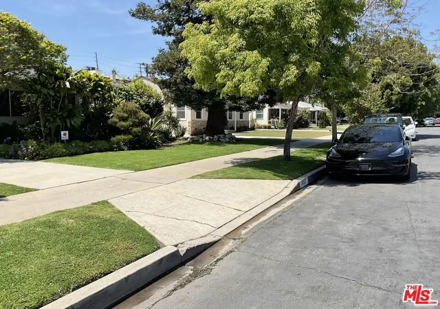 24th image of 1851 Brockton Ave, Los Angeles, CA 90025 | MLS# 26820731