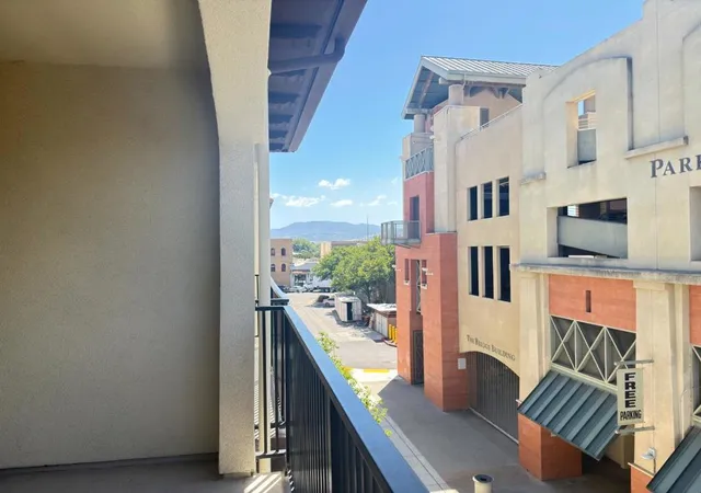 2nd image of 400 San Benito St, Hollister, CA 95023