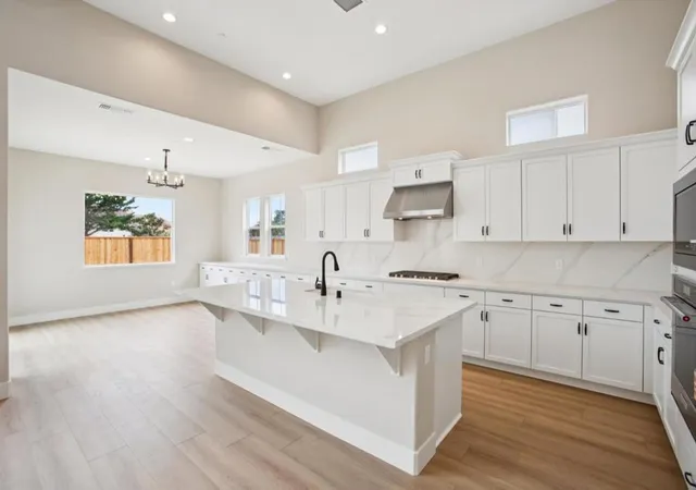 5th image of 3089 Arroyo Dr, Marina, CA 93933 | MLS# ML82044963