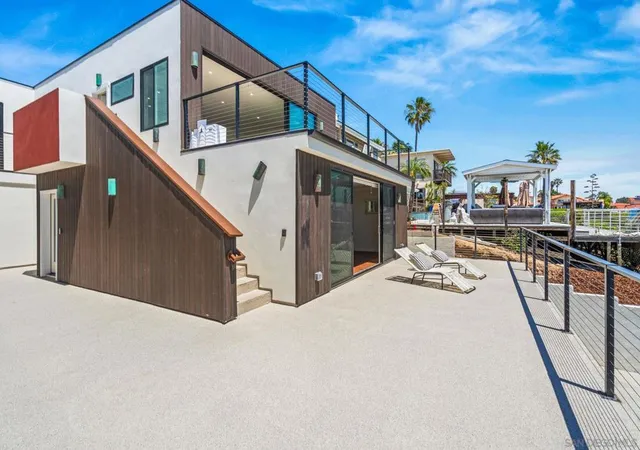 5th image of 1253 Van Nuys St, San Diego, CA 92109 | MLS# 260010131SD
