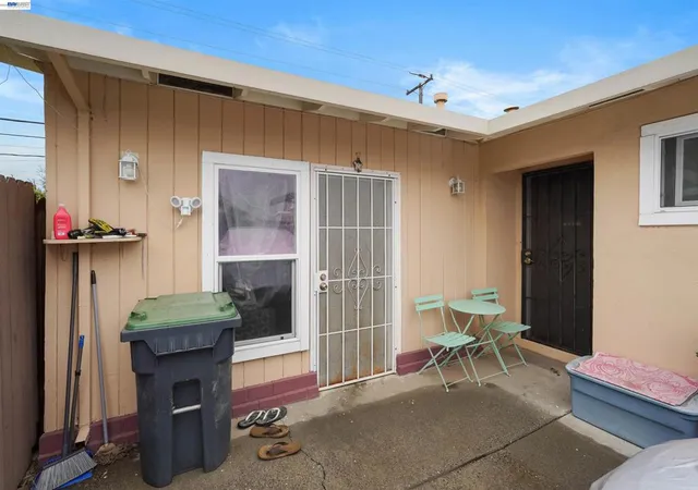 Homes for sale in Fairfield, CA | 1712 Utah St, Fairfield, CA 94533 | MLS# 41132700