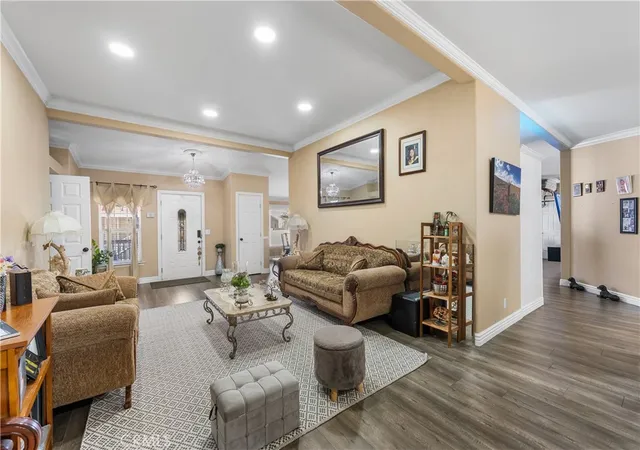 Photo 4 of Manufactured home for sale at 2100 Windflow #70, Rosamond, CA 93560 | MLS# SR26092080 | Listing updated on 2026-09-09