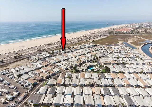Homes for sale in Huntington Beach, CA | 21752 Pacific Coast Hwy #7A, Huntington Beach, CA 92646 | MLS# OC26092121