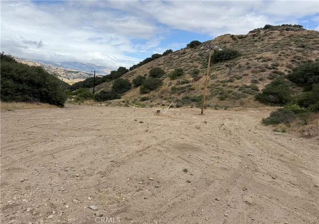3rd image of 35446 Lancaster Road, Lancaster, CA 93536 | MLS# AR26092112