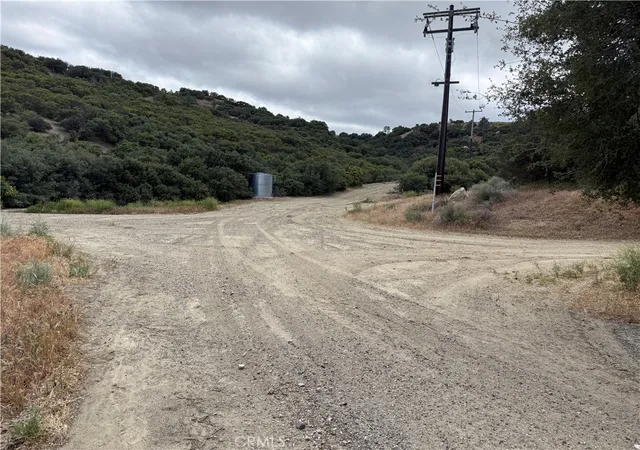 4th image of 35446 Lancaster Road, Lancaster, CA 93536 | MLS# AR26092112