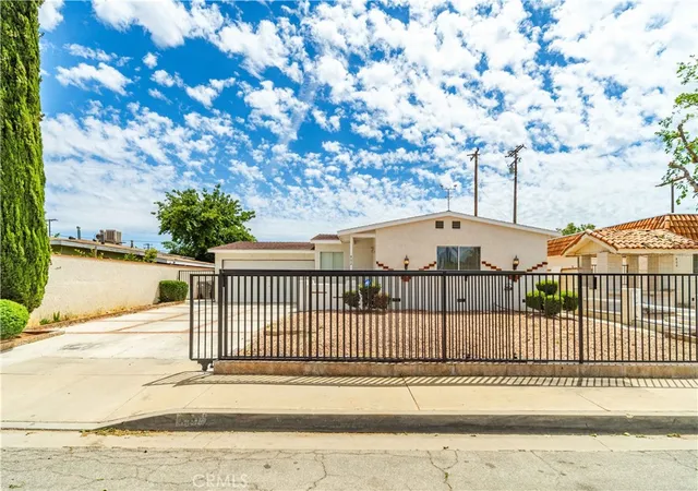 Photo 3 of Sale Pending at 802 E Ave Q4, Palmdale, CA 93550 | MLS# SR26091619 | Listing updated on 2026-10-07