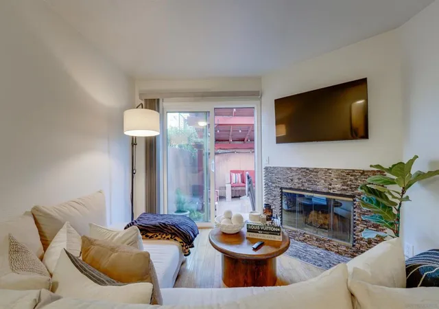 3rd image of 2909 Keats St, San Diego, CA 92106