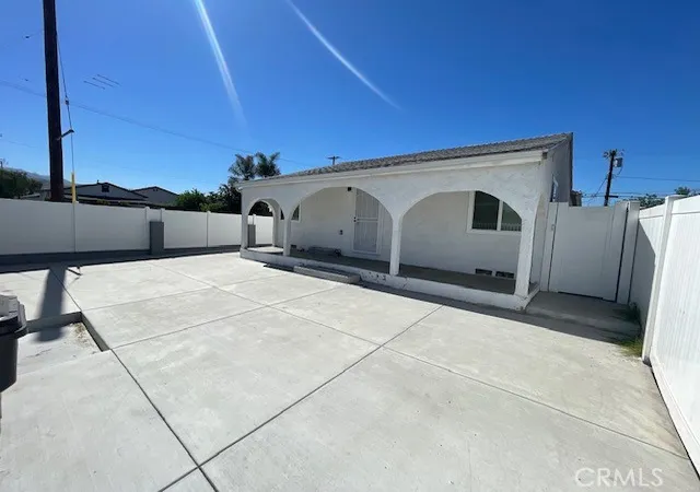 Homes for sale in Sun Valley, CA | 10802 Crockett St, Sun Valley, CA 91352 | MLS# BB26090627