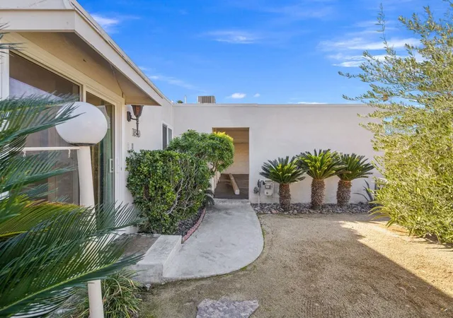 Homes for sale in Palm Springs, CA | 1810 Sandcliff Rd, Palm Springs, CA 92264 | MLS# 219147083DA