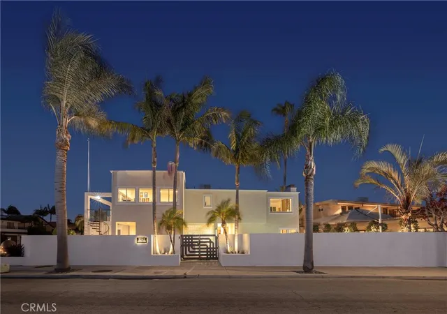 Photo 2 of Single family home for sale at 3242 Falkland, Huntington Beach, CA 92649 | MLS# OC26085459 | Listing updated on 2026-09-04