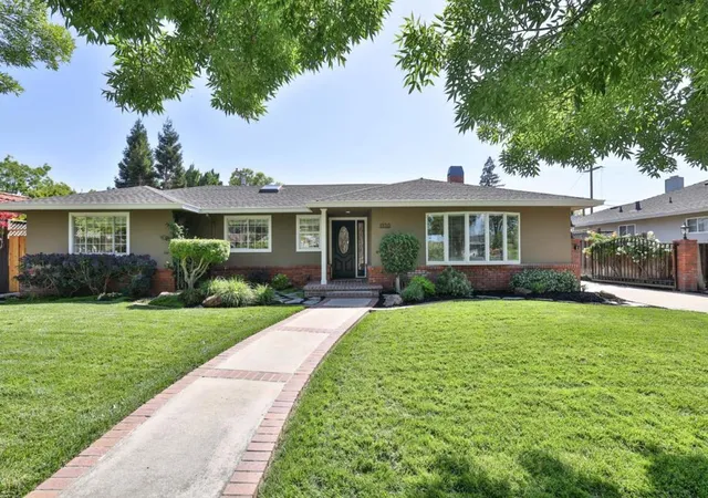 Photo 2 of Single family home for sale at 1550 San Gabriel Way, San Jose, CA 95125 | MLS# ML82044904 | Listing updated on 2026-10-05