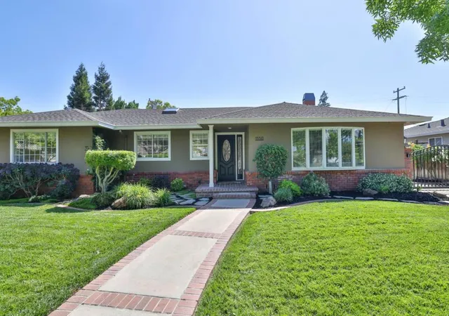 Photo 3 of Single family home for sale at 1550 San Gabriel Way, San Jose, CA 95125 | MLS# ML82044904 | Listing updated on 2026-10-05