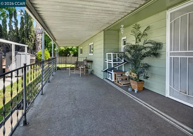 4th image of 2322 Dalis Dr, Concord, CA 94520 | MLS# 41132760