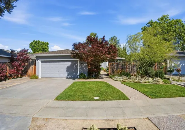 Homes for sale in Sunnyvale, CA | 852 Peach Ave, Sunnyvale, CA 94087 | MLS# ML82041130