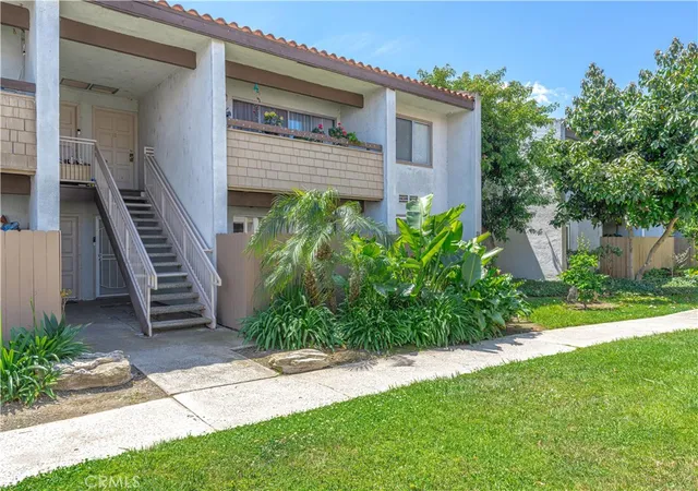 Homes for sale in Santa Ana, CA | 2511 W Sunflower #L3, Santa Ana, CA 92704 | MLS# OC26090745