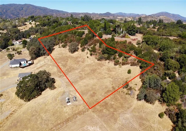 Homes for sale in Lakeport, CA | 1985 Bastian Ct, Lakeport, CA 95453 | MLS# LC26092406
