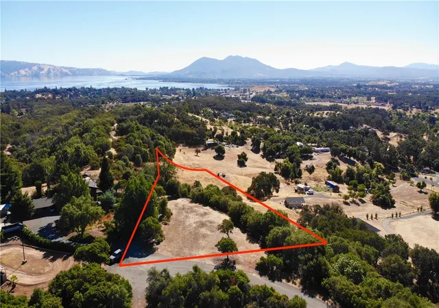 Homes for sale in Lakeport, CA | 1985 Bastian Ct, Lakeport, CA 95453 | MLS# LC26092406