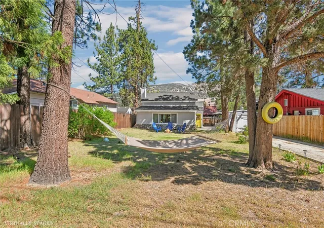 3rd image of 513 E Meadow Ln, Big Bear City, CA 92314 | MLS# SB26090491