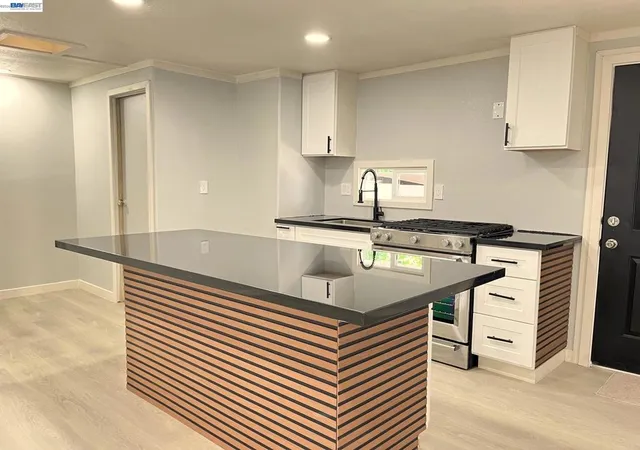 2nd image of 28124 Murcia St, Hayward, CA 94544 | MLS# 41132783