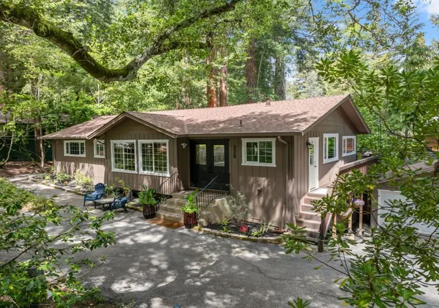 Homes for sale in Boulder Creek, CA | 220 Lake Dr, Boulder Creek, CA 95006 | MLS# ML82040496