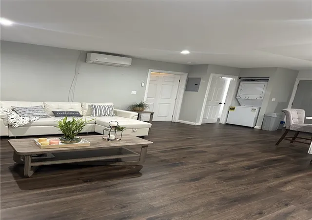 5th image of 7845 Sausalito, West Hills, CA 91304 | MLS# SR26092518