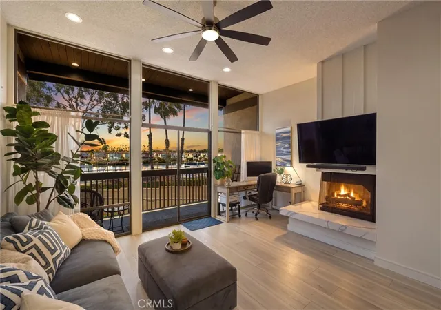 Photo 3 of Condo for sale at 5203 S Marina Pacifica Dr, Long Beach, CA 90803 | MLS# PW26091977 | Listing updated on 2026-09-11