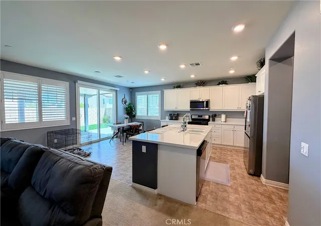 Homes for sale in Victorville, CA | 12342 Del Sur St, Victorville, CA 92392 | MLS# CV26092695