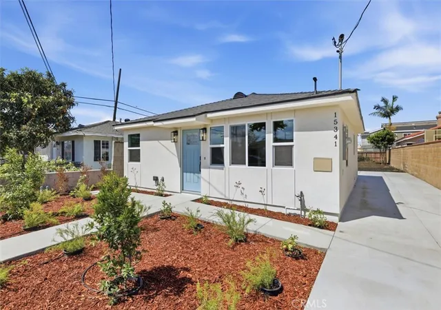 Homes for sale in Lawndale, CA | 15341 Osage, Lawndale, CA 90260 | MLS# SB26091750