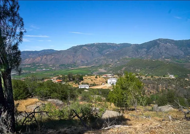 2nd image of 4 Rim Of The Valley, Valley Center, CA 92082 | MLS# NDP2604103
