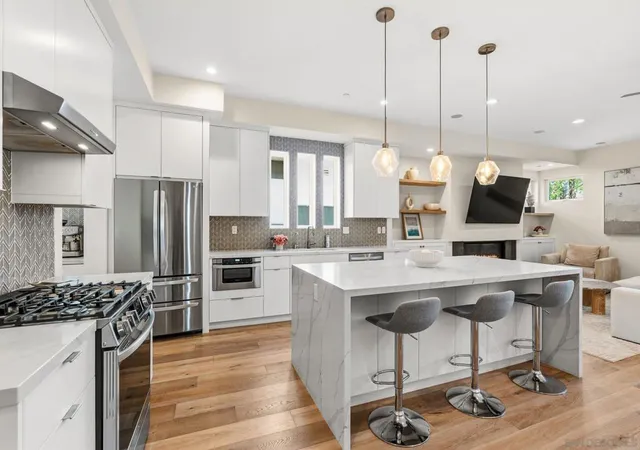 Photo 1 of Sale Pending at 107 Edgeburt, Encinitas, CA 92024 | MLS# 260010211SD | Listing updated on 2026-06-18