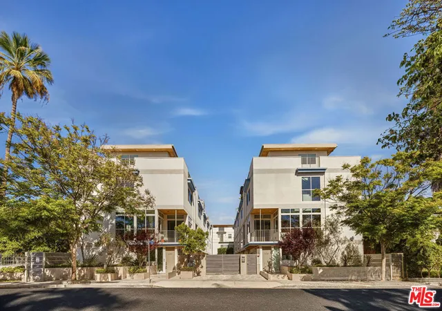 2nd image of 6728 W Hepburn Wy, Los Angeles, CA 90038 | MLS# 26827293