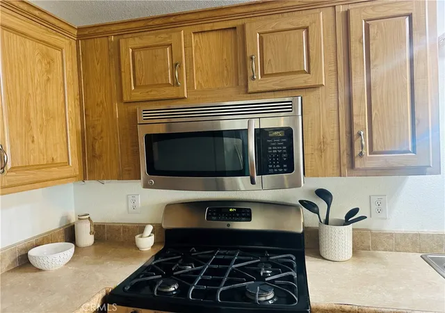 Homes for sale in Murrieta, CA | 38384 Via Escarlata, Murrieta, CA 92563 | MLS# SW26087312