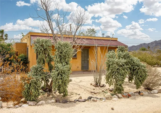 Photo 1 of Single family home for sale at 6155 Cahuilla, Twentynine Palms, CA 92277 | MLS# JT26091922 | Listing updated on 2026-05-11