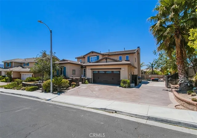 Photo 2 of Single family home for sale at 29315 Sequoia, Canyon Country, CA 91387 | MLS# SR26092047 | Listing updated on 2026-09-27
