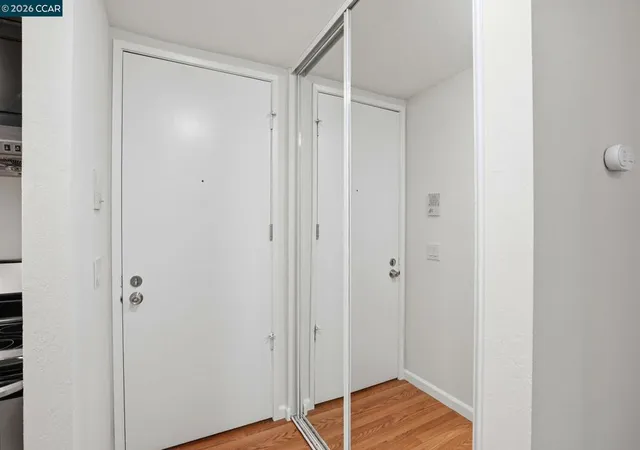 5th image of 551 Jean St #104, Oakland, CA 94610 | MLS# 41132850