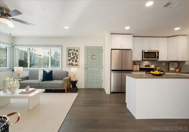 Homes for sale in Imperial Beach, CA | 941 8th St, Imperial Beach, CA 91932 | MLS# 260010239SD