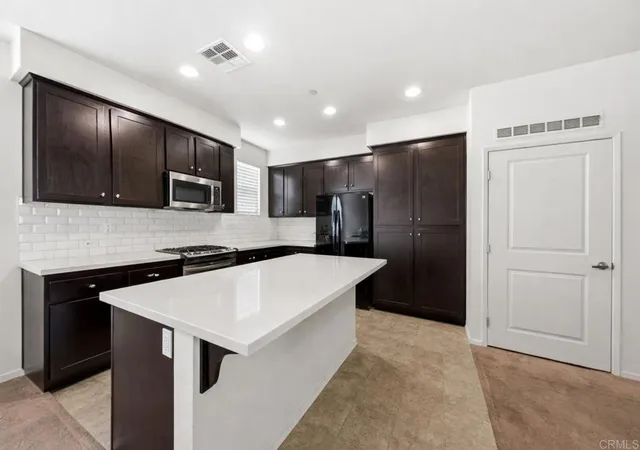 3rd image of 1712 San Francisco, San Diego, CA 92154 | MLS# PTP2603235