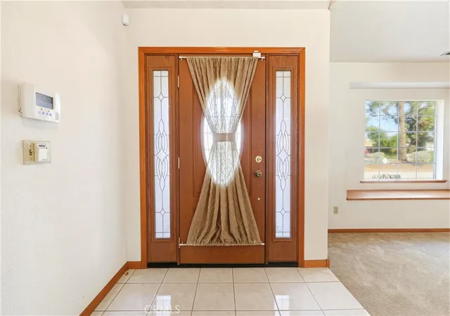 Photo 3 of Sale Pending at 13163 Quapaw Rd, Apple Valley, CA 92308 | MLS# HD26091402 | Listing updated on 2026-10-29